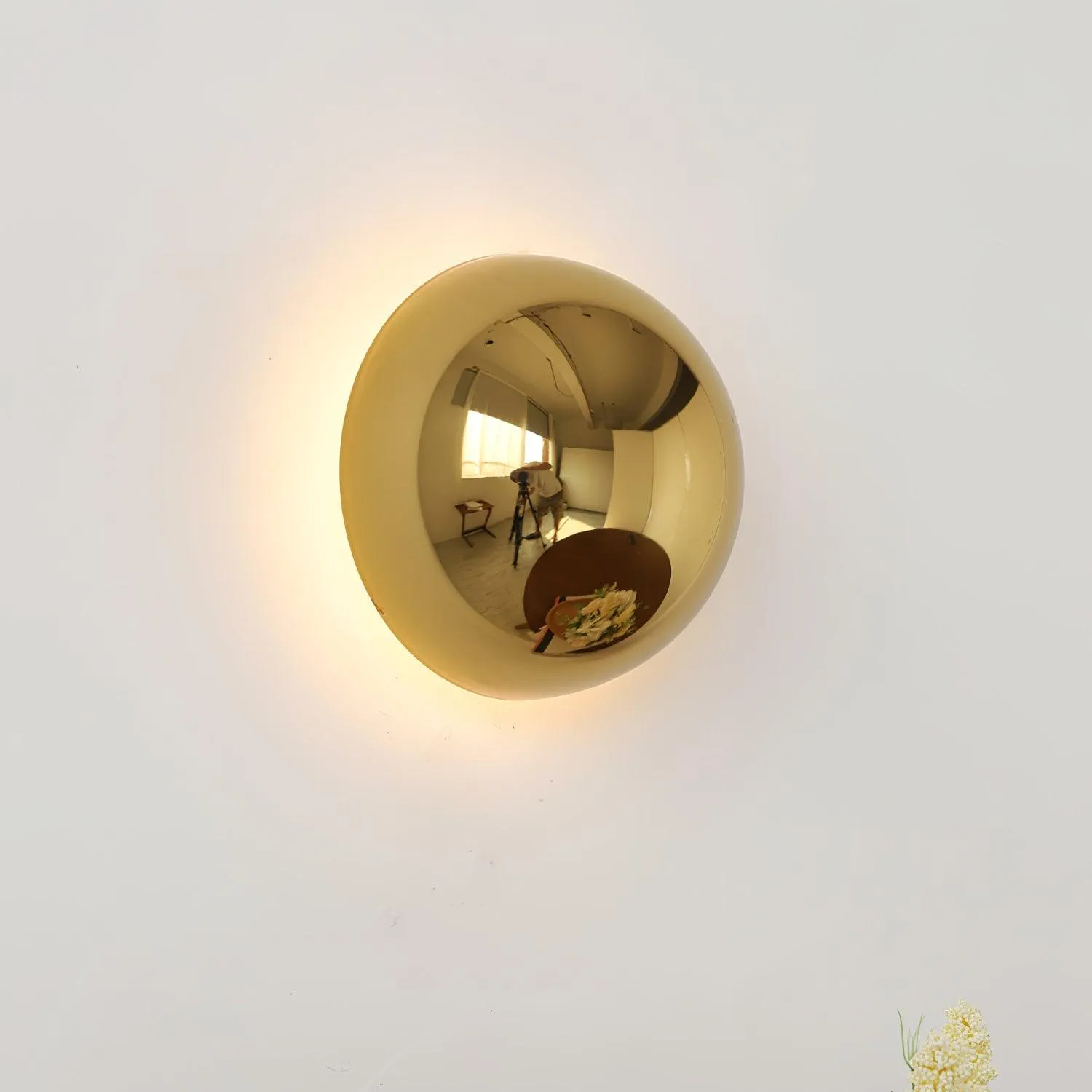 Aurum Sphere Wall Sconce