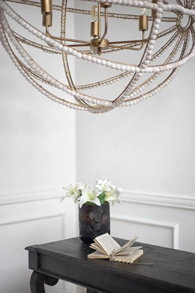 Ava Chandelier Gold Metal | White Wood